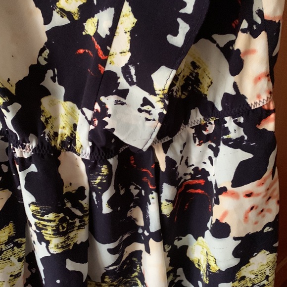 GAP Shawl Neckline Sleeveless Dress - Picture 4 of 5